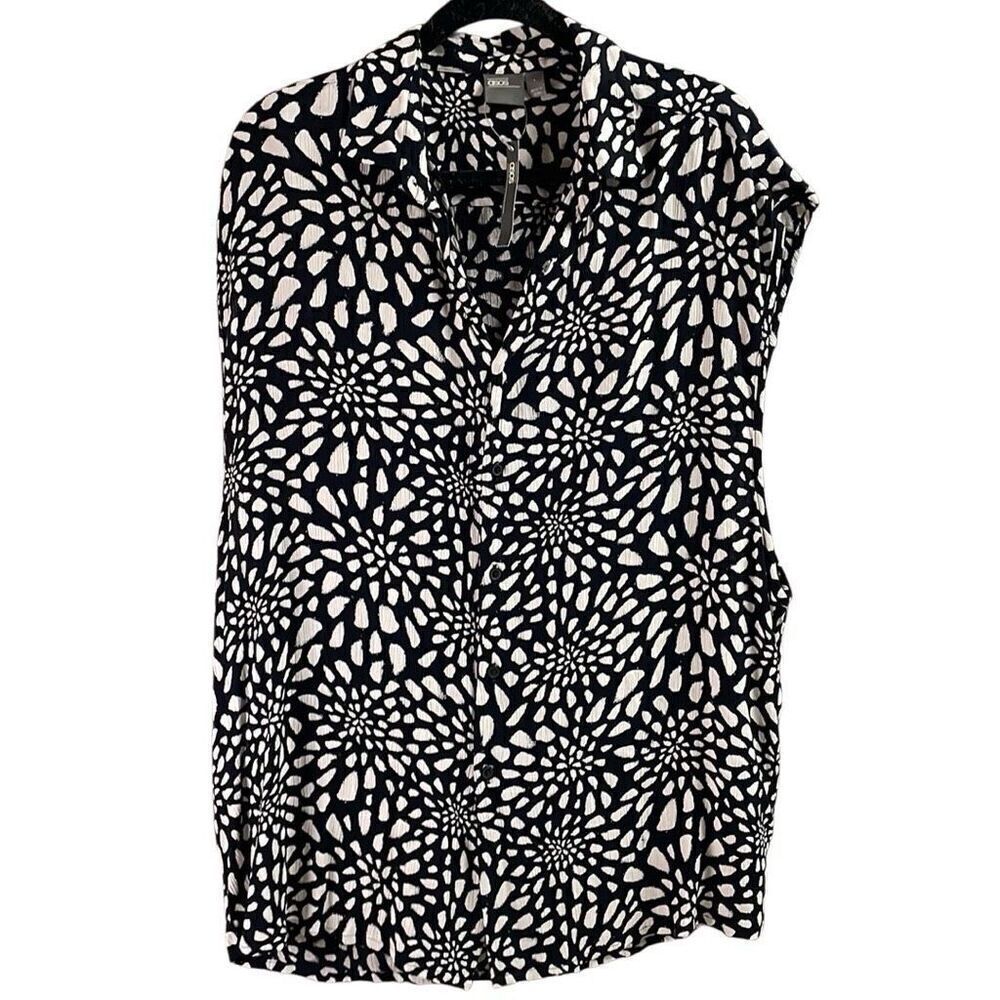 NWT ASOS Women’s Short Sleeve Button Up Black White Viscose Blouse Size Large